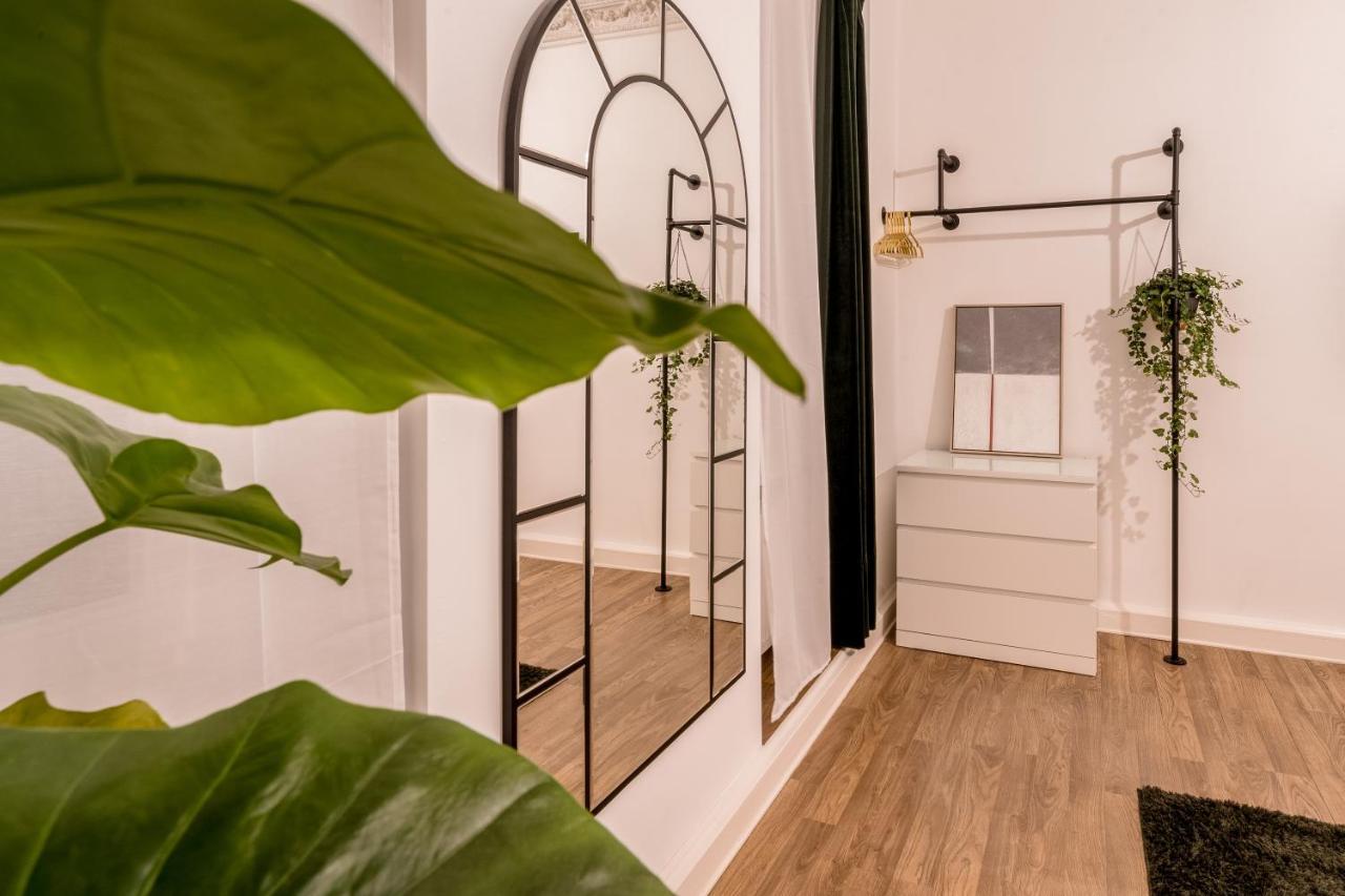 Leben Ein Kreuzberger Altbau Charme Mit Stuck In Bester Kiezlage Apartment