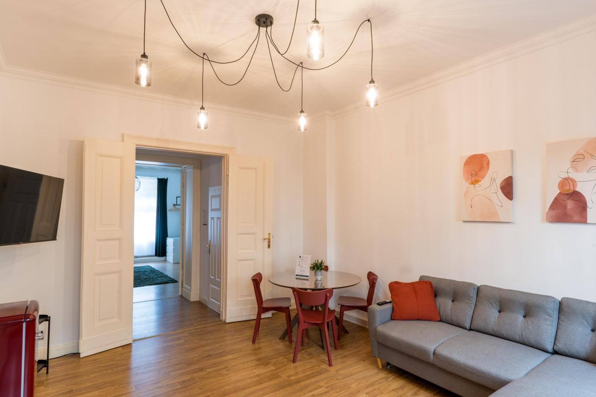 Leben Ein Kreuzberger Altbau Charme Mit Stuck In Bester Kiezlage Apartment Berlin